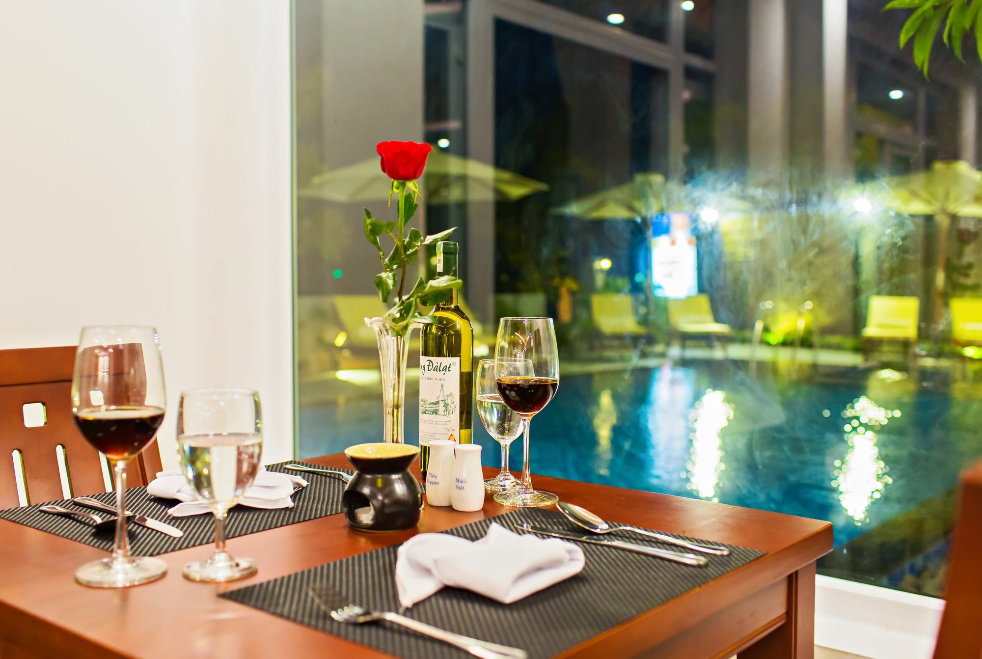 Riverside White House Hotel Hoi An Luaran gambar